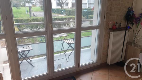 Appartement F4 à vendre  4 pièces - 82,84 m2 CHILLY MAZARIN - 91