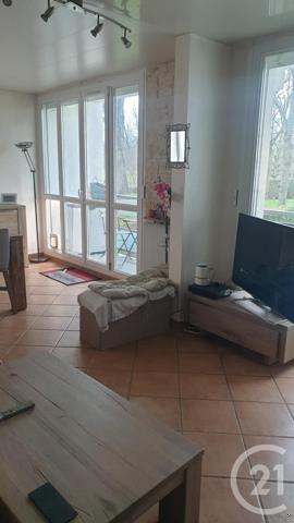 Appartement F4 à vendre  4 pièces - 82,84 m2 CHILLY MAZARIN - 91