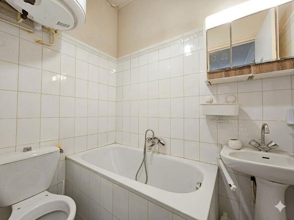 PUTEAUX CENTRE : Appartement 2 pièces de 35 m² avec cave