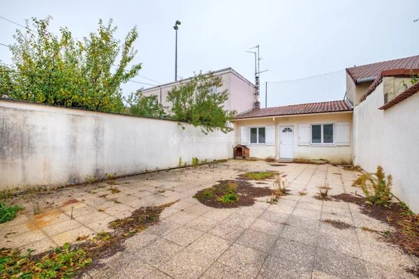 Vente Maison de ville 5 pièces 42 m2 à Villeurbanne