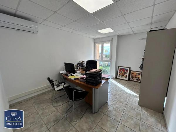 Local commercial à vendre 70m²