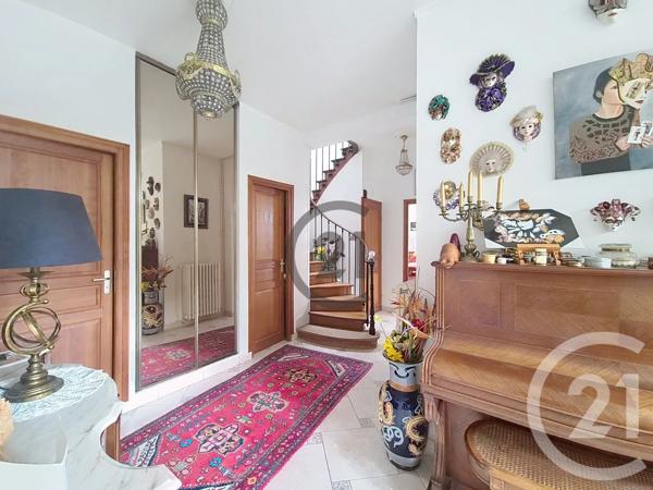 Maison à vendre  7 pièces - 162 m 2   AUXERRE  - 89