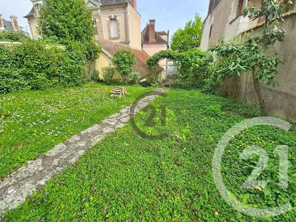 Maison à vendre  7 pièces - 162 m 2   AUXERRE  - 89