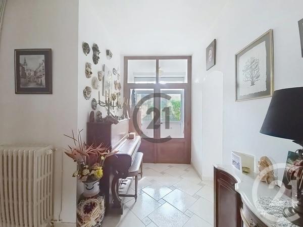 Maison à vendre  7 pièces - 162 m 2   AUXERRE  - 89