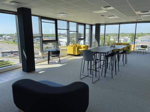 Bureaux neufs à louer à Saint-Herblain grande visibilité Atlantis