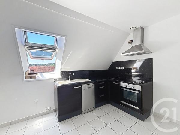 Appartement F2 à vendre  2 pièces - 39,98 m 2   SENS  - 89