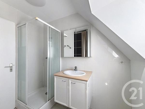 Appartement F2 à vendre  2 pièces - 39,98 m 2   SENS  - 89