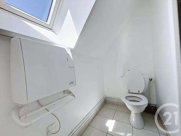 Appartement F2 à vendre  2 pièces - 39,98 m 2   SENS  - 89