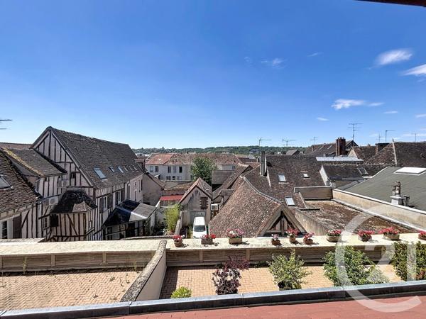 Appartement F2 à vendre  2 pièces - 39,98 m 2   SENS  - 89