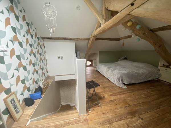 Lauzerte (82110) TARN ET GARONNE Lauzerte Maison en pierre avec 2 gites, piscine et 4 hectares