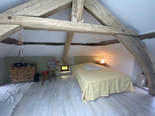 Lauzerte (82110) TARN ET GARONNE Lauzerte Maison en pierre avec 2 gites, piscine et 4 hectares