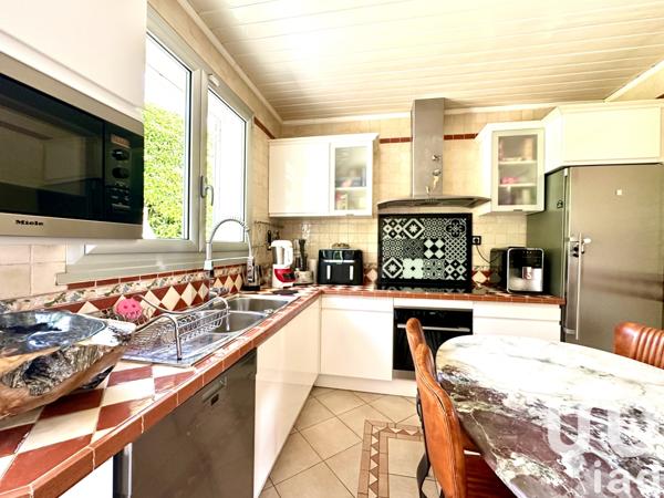 Maison à vendre 7 pièces 141 m² Cachan