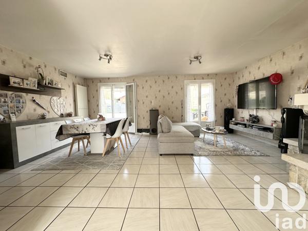 Maison à vendre 5 pièces 76 m² Lorrez-le-Bocage-Préaux