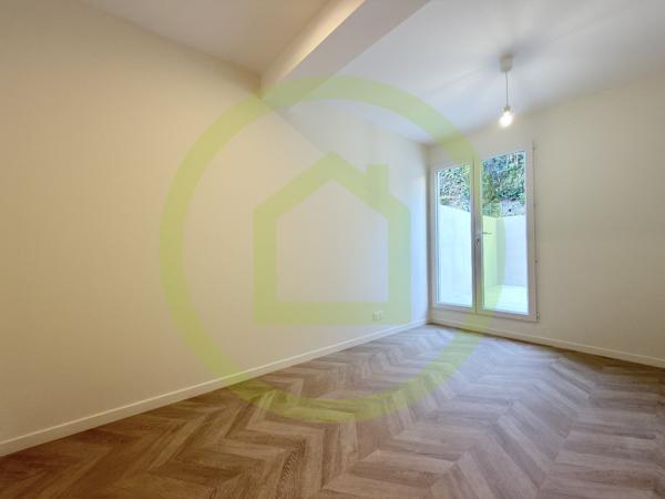 Appartement à ROQUEBRUNE CAP MARTIN (06190)