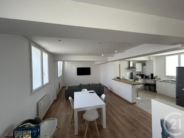 Maison à vendre  7 pièces - 139 m2 ST MEMMIE - 51