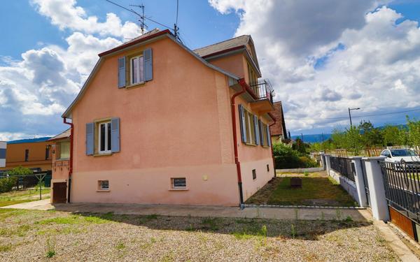 Maison à vendre    5 pièces • 120 m2 Wintzenheim