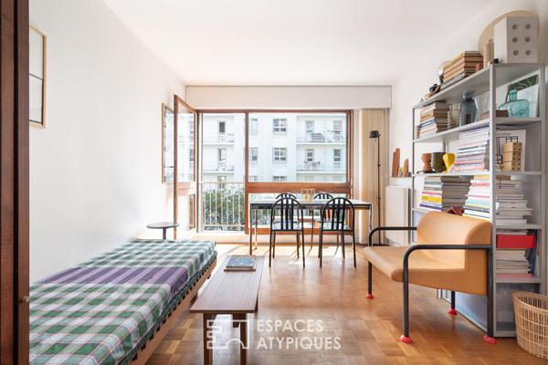 Appartement seventies avec balcon