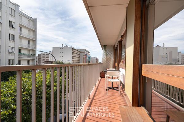 Appartement seventies avec balcon