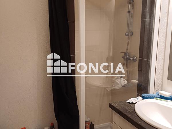 Location Appartement 2 pièces 38.56 m² - 161 RUE LOUIS JULIENNE Granville 50400