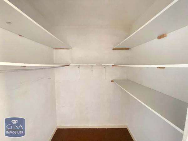Appartement à louer 4 pièces 83.8m²