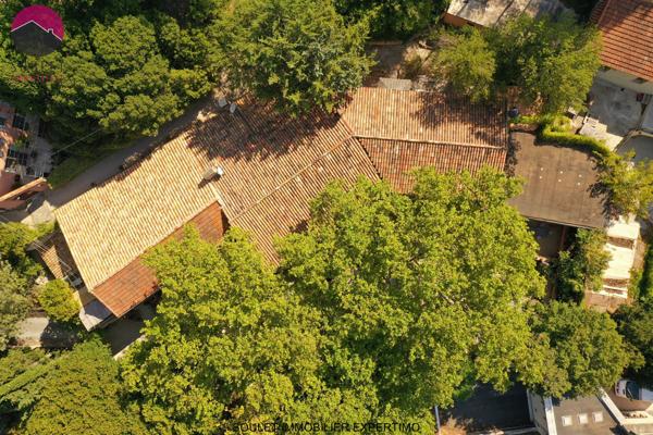 Gigondas (84190) Propriété pour hôtel mariages séminaires