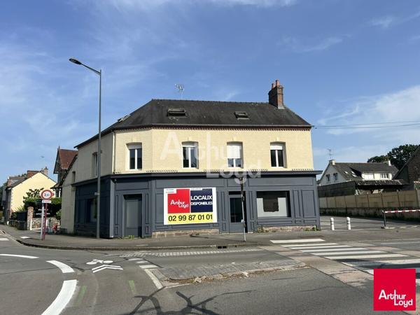 BRUZ - BUREAUX A LOUER - 155 M² - PROCHE ZONE COMMERCIALE