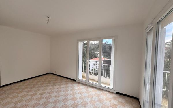 Appartement à louer    3 pièces •  Nice