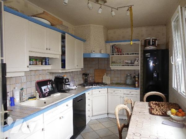 Pavillon de 151 m² comprenant 6 chambres