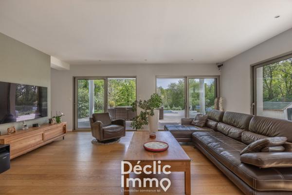 Vente maison Fargues saint hilaire, 210m² 6 pièces 749 000€ avec piscine