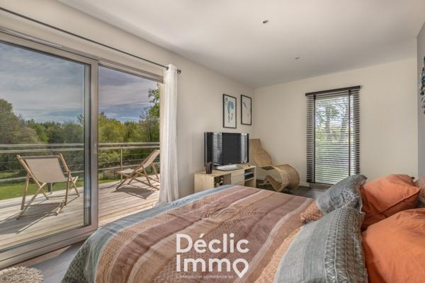 Vente maison Fargues saint hilaire, 210m² 6 pièces 749 000€ avec piscine