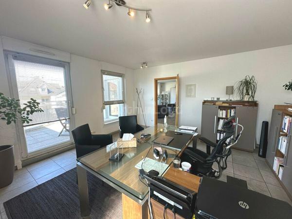 BUREAUX à LOUER de 71 m²