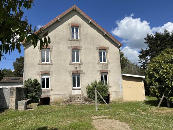 Immeuble à vendre 169 900 € Saint-Priest-sous-Aixe 145 m² DPE E