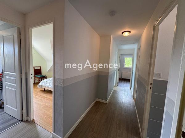 Maison à Quéven, 56530 - 6 pièces 146m²