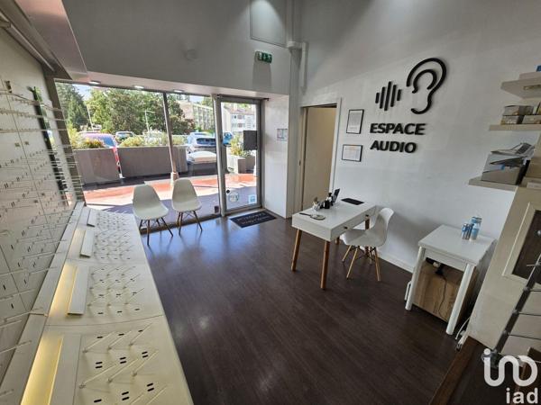 Droit au bail à vendre 100 m² La Celle-Saint-Cloud