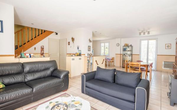 Maison à vendre    6 pièces •  Gagny