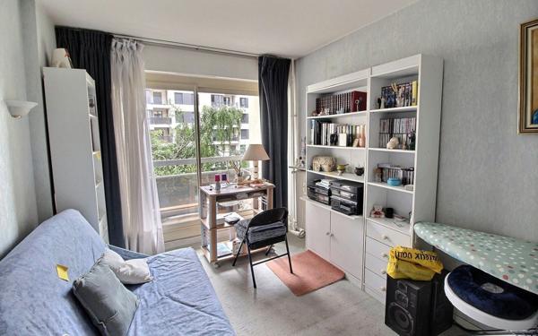 Appartement à vendre    3 pièces • 70 m2 Clichy