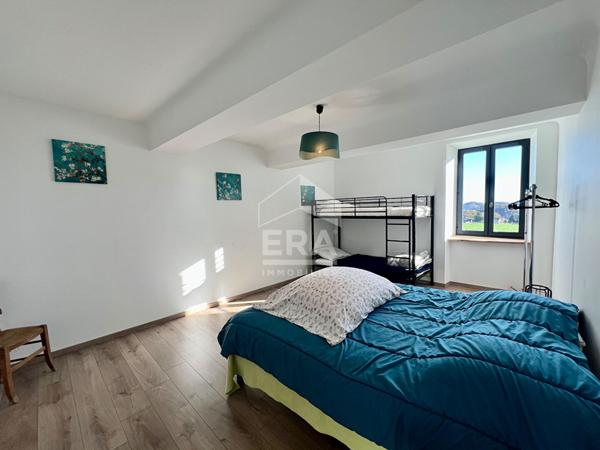 Maison 5 pièces 166m2 - proximité Villembits