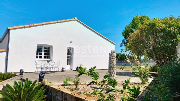 Maison à vendre à Les Sables d'Olonne Bourg Olonne 170 m² 4 chambres bureau terrain 1570 m²