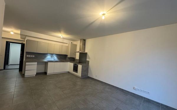 Appartement à louer    2 pièces •  Romans-sur-Isère