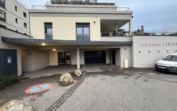 Appartement à louer    2 pièces •  Romans-sur-Isère