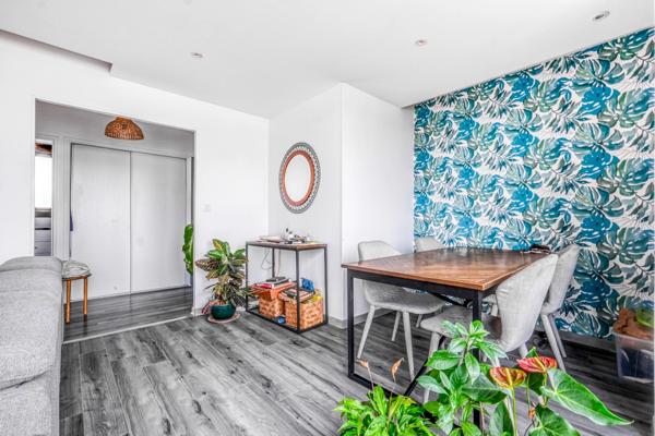 EXCLUSIVITÉ, Christophe Michaudelle Capifrance vous propose à MEAUX, appartement 4 pièces avec ses 2 terrasses (65 m²) - 3 chambres - dernier étage - 1 place de stationnement.