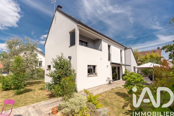 Maison à vendre 6 pièces 166 m² Noisy-le-Grand