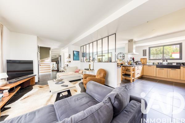 Maison à vendre 6 pièces 166 m² Noisy-le-Grand