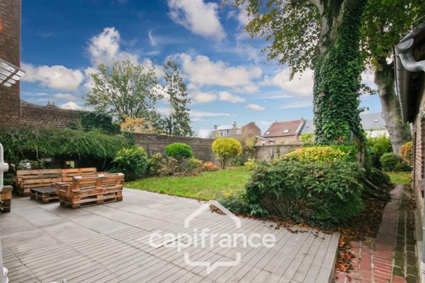 Maison bourgeoise de 230 m² - 6 pièces - SAINT QUENTIN (02)