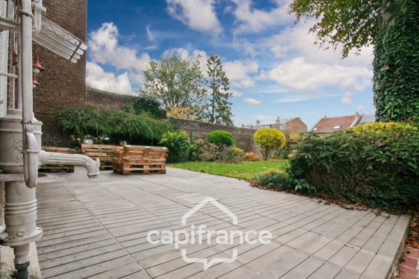 Maison bourgeoise de 230 m² - 6 pièces - SAINT QUENTIN (02)