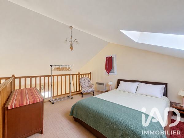 Maison à vendre 6 pièces 170 m² Neuville-de-Poitou