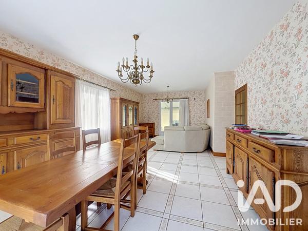 Maison à vendre 6 pièces 170 m² Neuville-de-Poitou