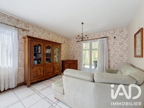 Maison à vendre 6 pièces 170 m² Neuville-de-Poitou