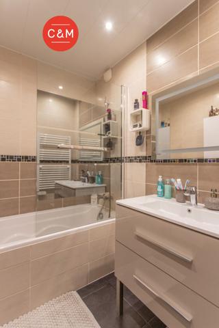 44400 REZE REZE 3 MOULINS - Appartement 5 pièces 102 m²
