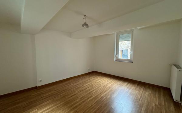 Appartement à vendre    7 pièces • 218 m2 Bar-le-Duc